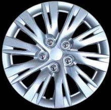 Load image into Gallery viewer, Set Of 4 14&quot; Silver Lacquer Wheel Covers Hub Caps
